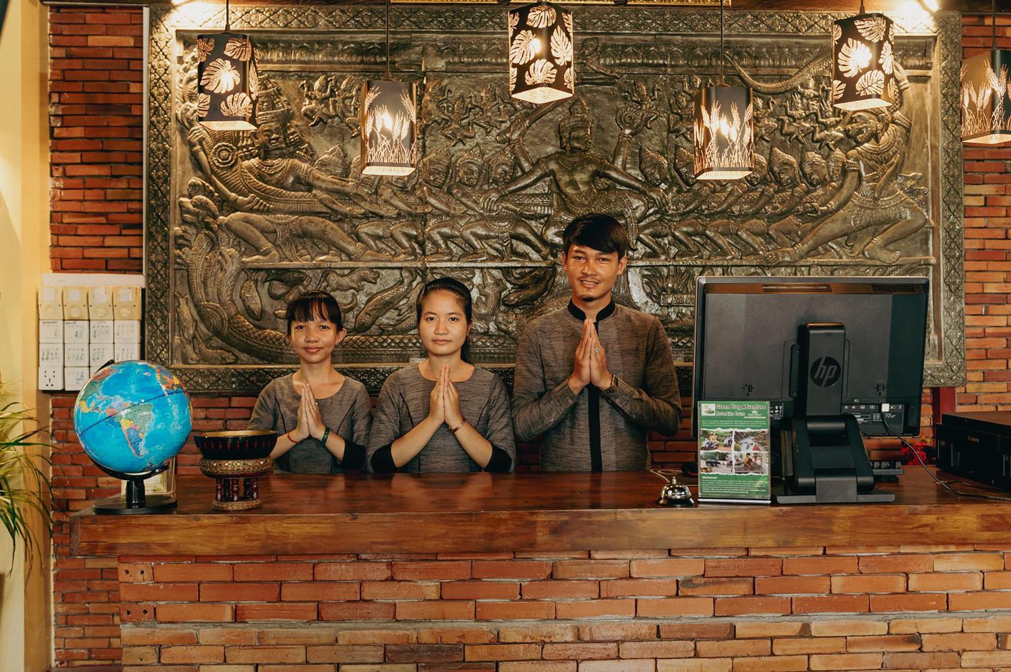 ホテル Ravady D'Angkor シェムリアップ エクステリア 写真